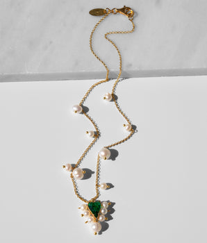 Margherite Pearl Necklace with Green Heart