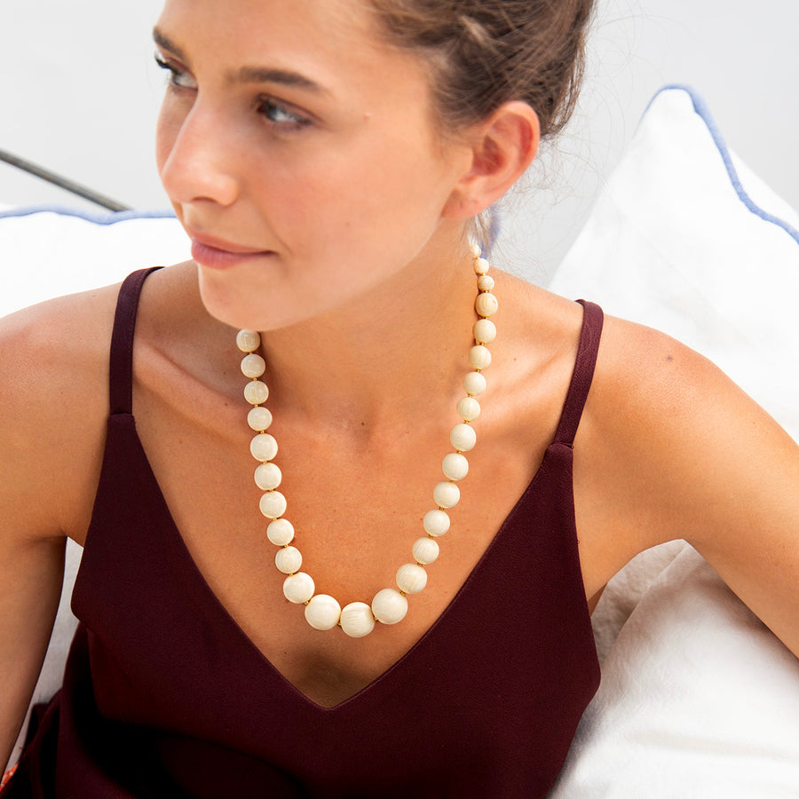 Noni Beige Necklace