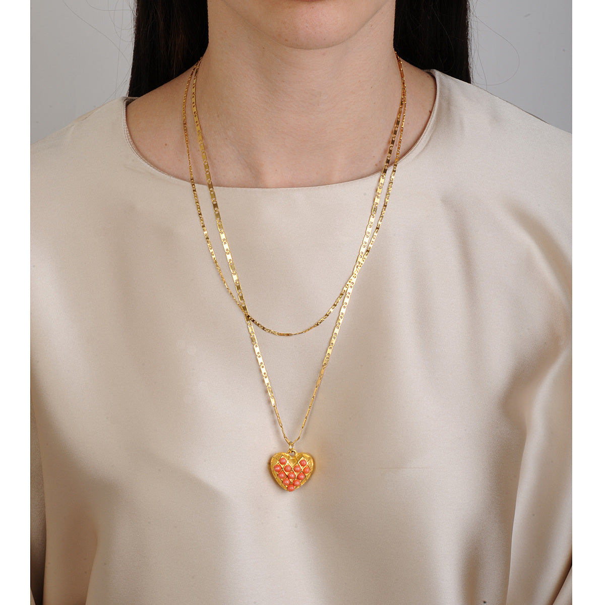 Gold plated chain heart pendant necklace with coral cabochons